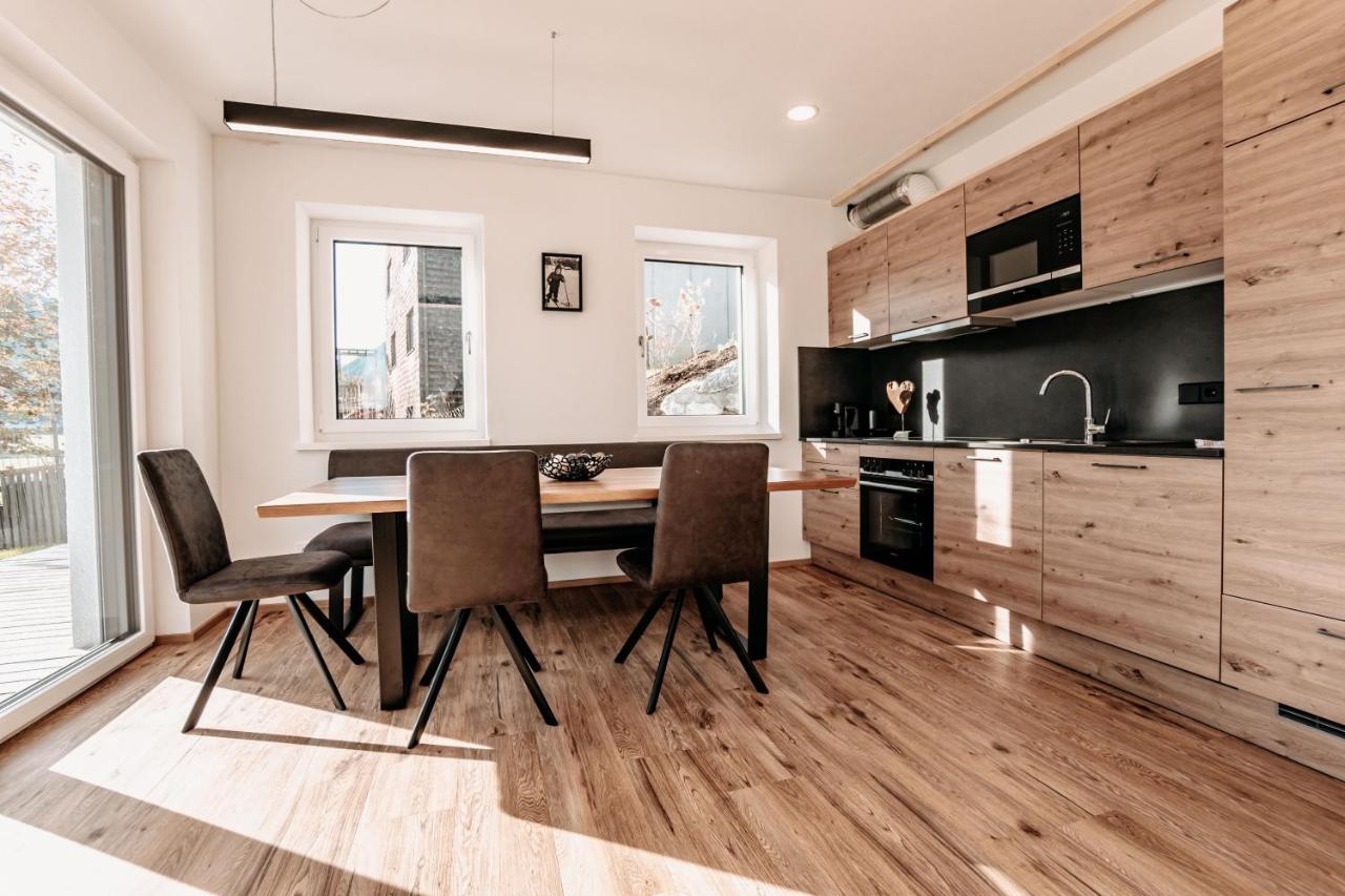 Tanners Chalet Apartments อัลเทนมาร์คท์ อิม พองเงา ภายนอก รูปภาพ